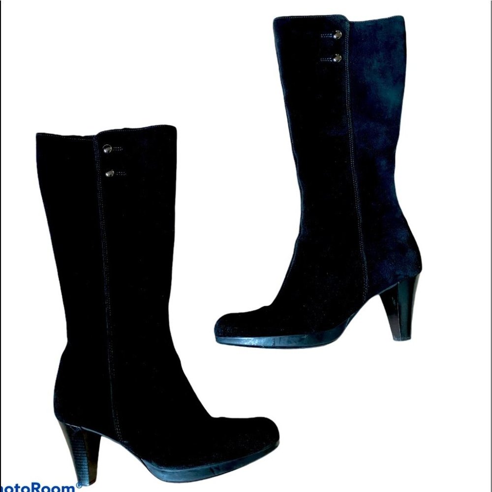 LA CANADIENE Winter Warm Weatherproof Tall Boots Black Suede Zip Up Heels Sz 9